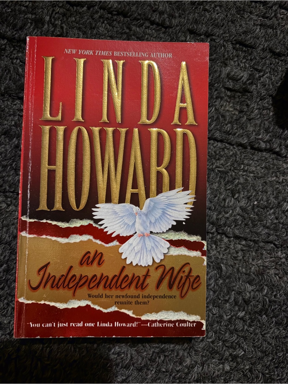 An independent wife by Linda Howard